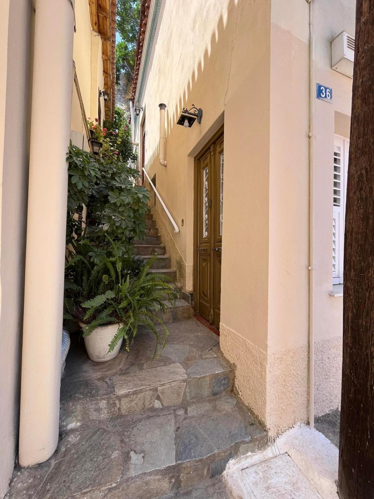 Apartment Secret Garden *